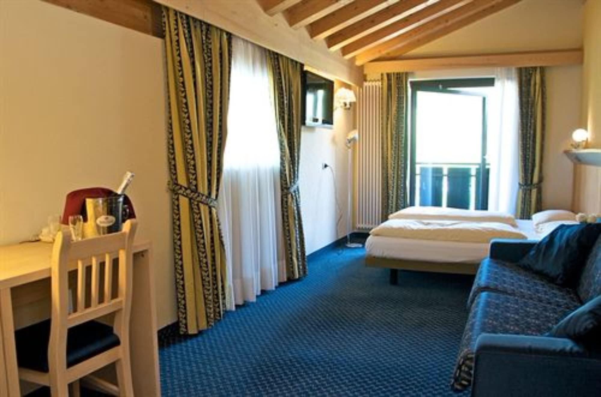 Alexander Charme Hotel Livigno Exteriér fotografie